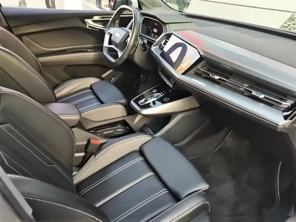 Audi Q4 e-tron 2024 из CN, фото 2