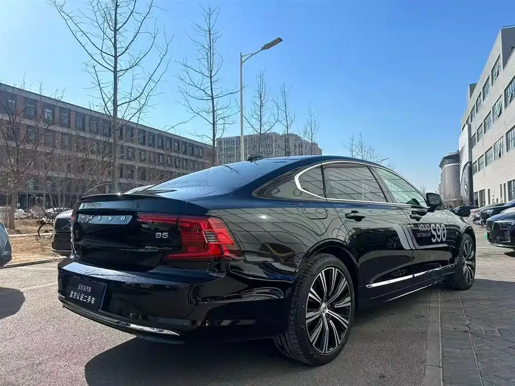 Volvo S90 2024 из CN, фото 9