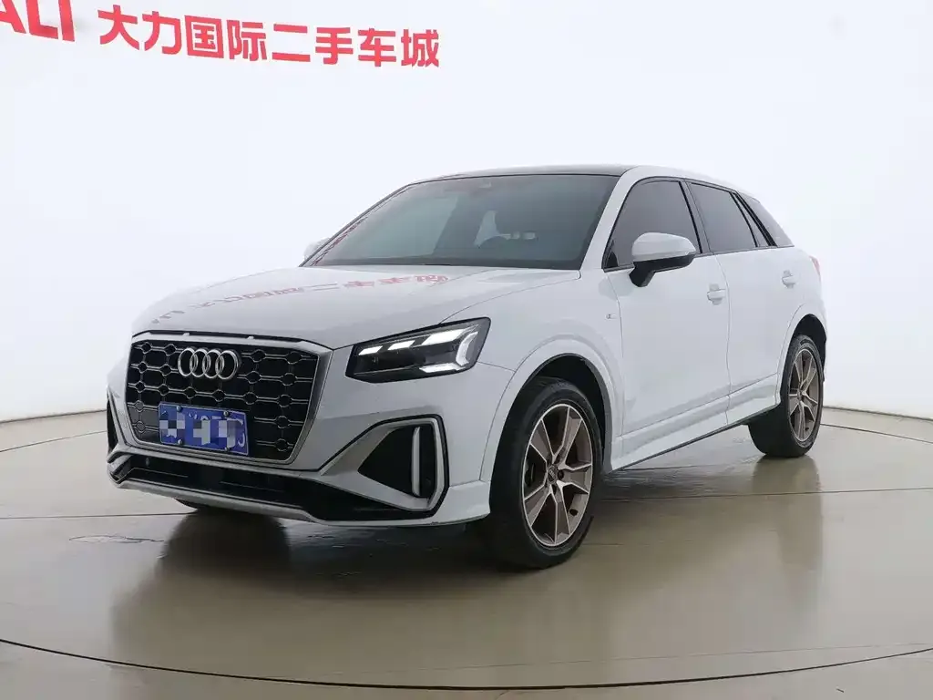 Audi Q2L 2022 из CN, фото 1