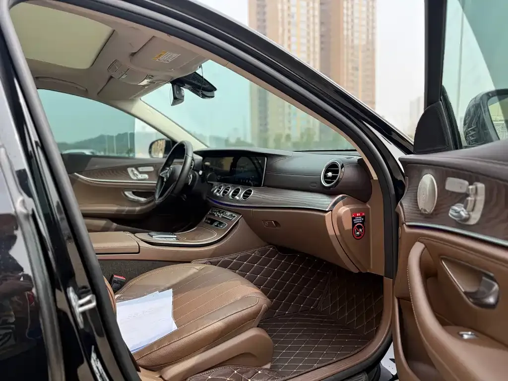 Mercedes-Benz E-Class 2022 из CN, фото 5