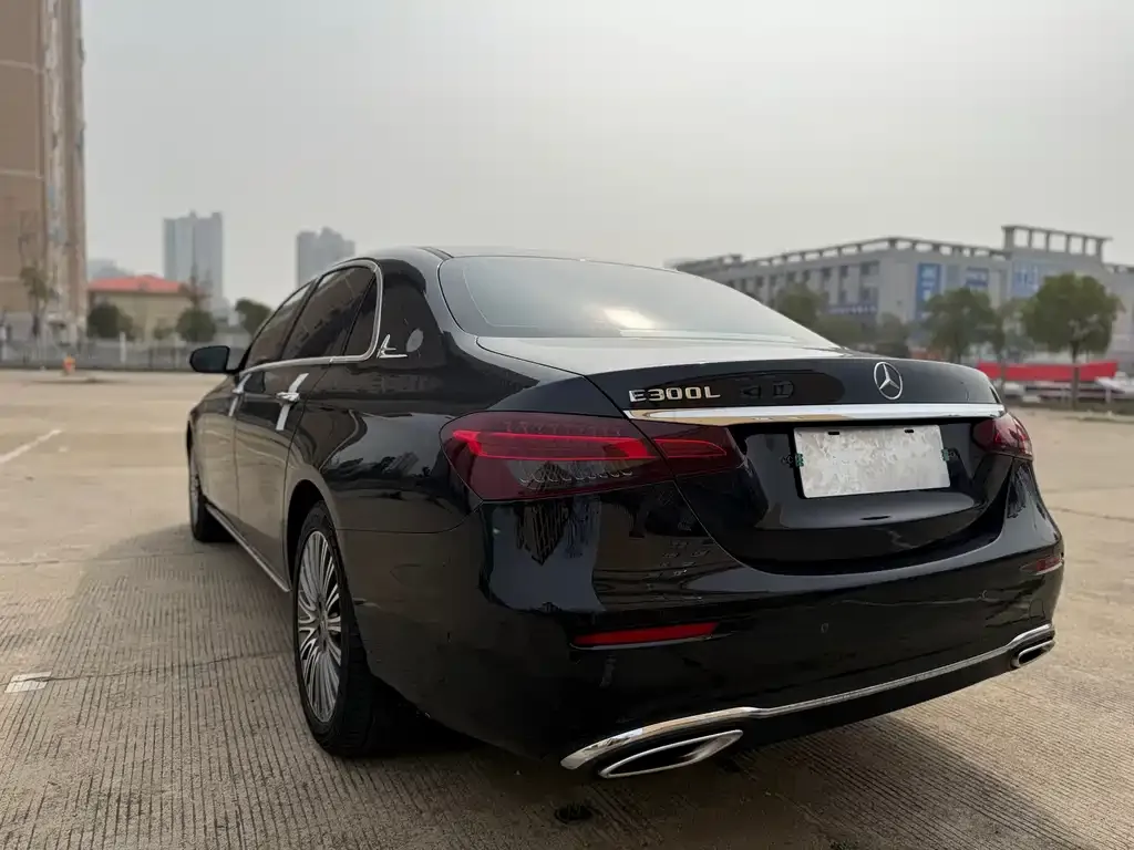Mercedes-Benz E-Class 2022 из CN, фото 4