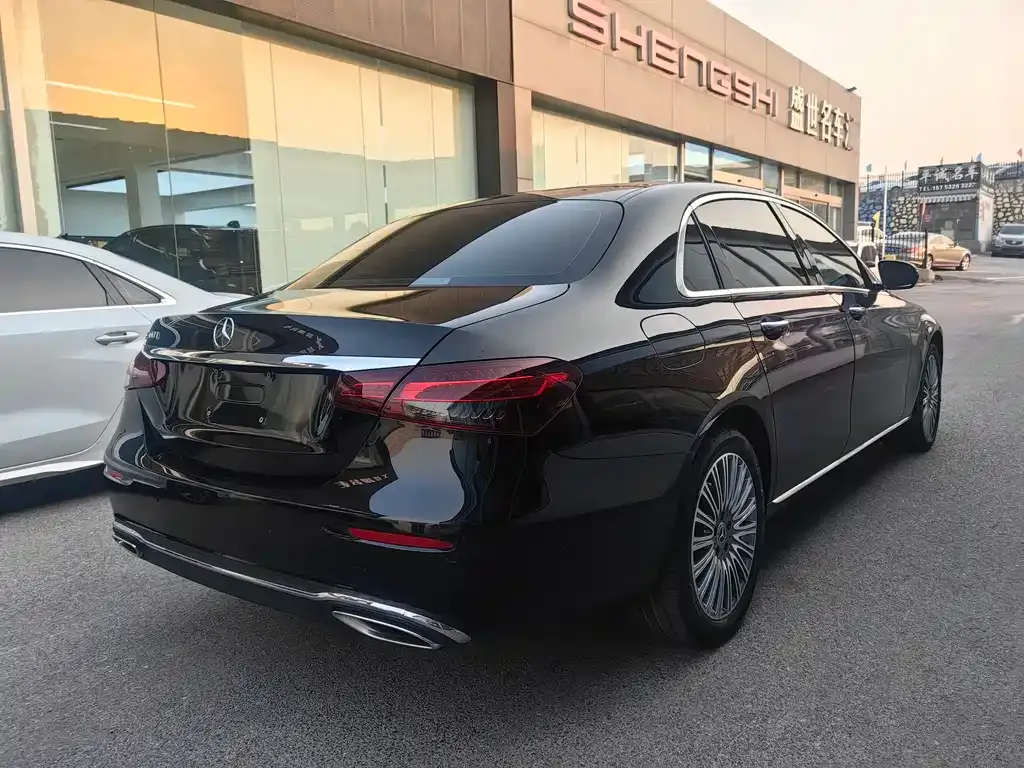 Mercedes-Benz E-Class 2023 из CN, фото 5