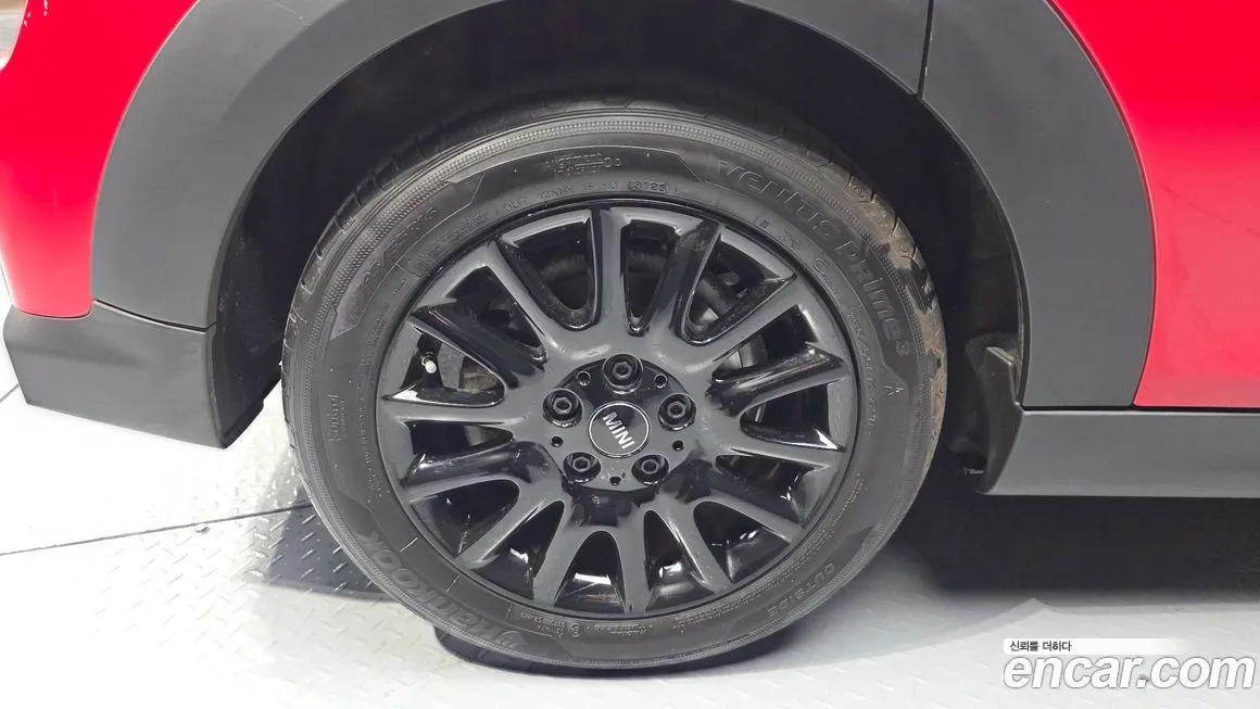 Mini Cooper 2024 из KR, фото 2