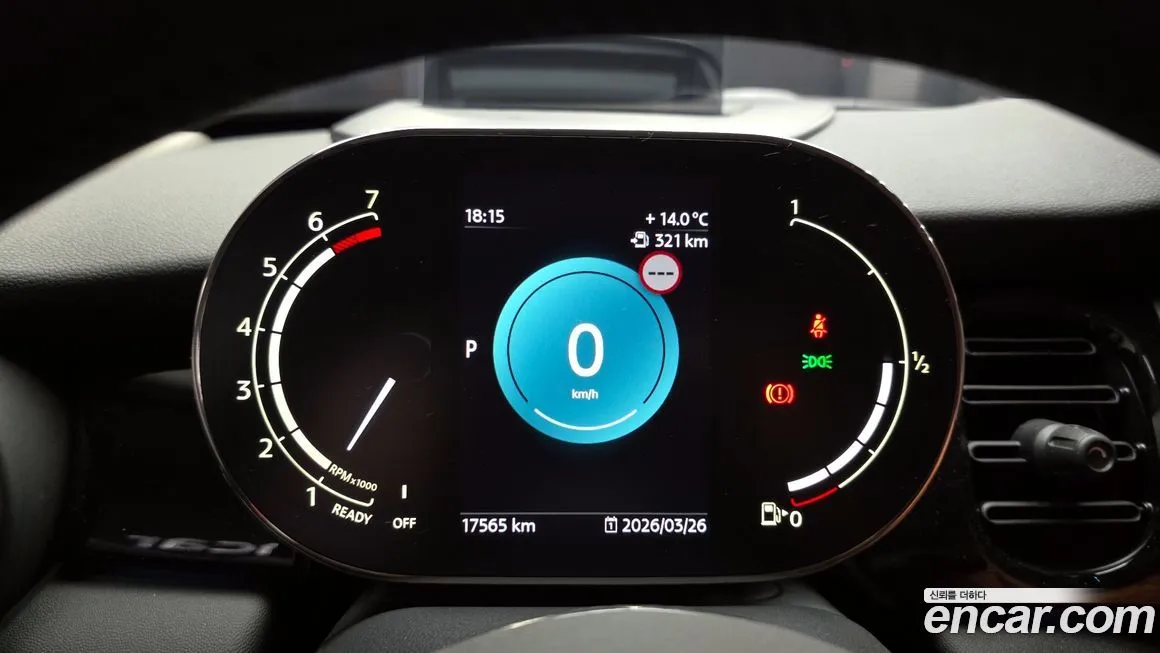 Mini Cooper 2024 из KR, фото 5