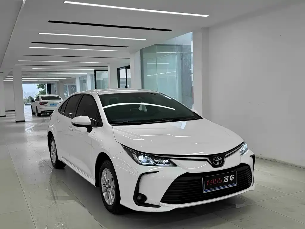 Toyota Corolla 2025 из CN, фото 9