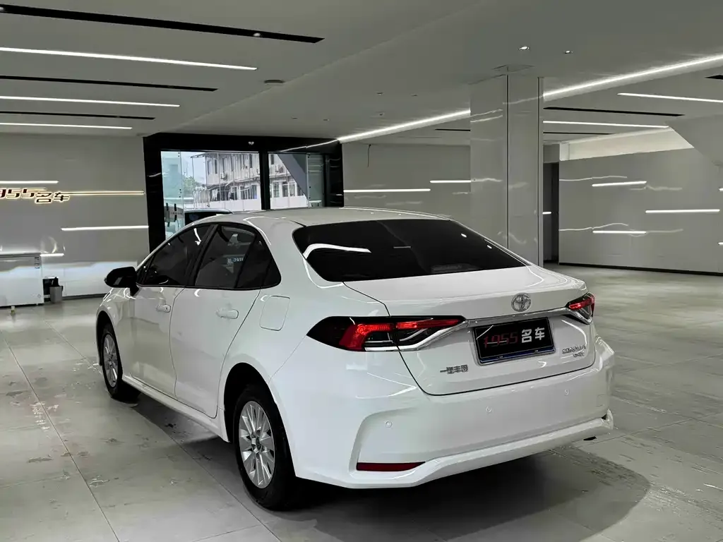 Toyota Corolla 2025 из CN, фото 5