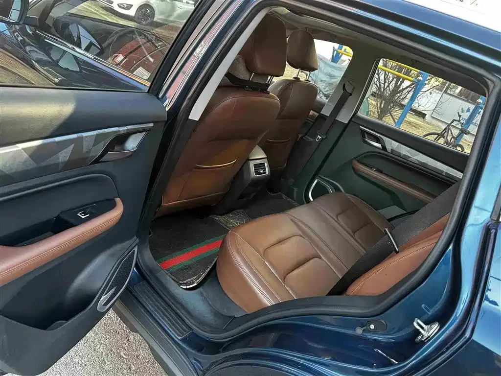 Geely Vision X6 — фото 8