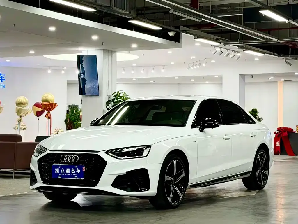 Audi A4L 2024 из CN, фото 1