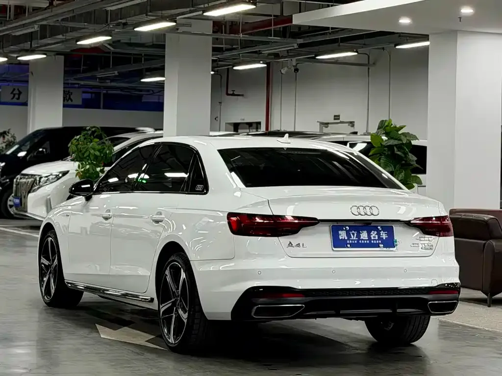 Audi A4L 2024 из CN, фото 7