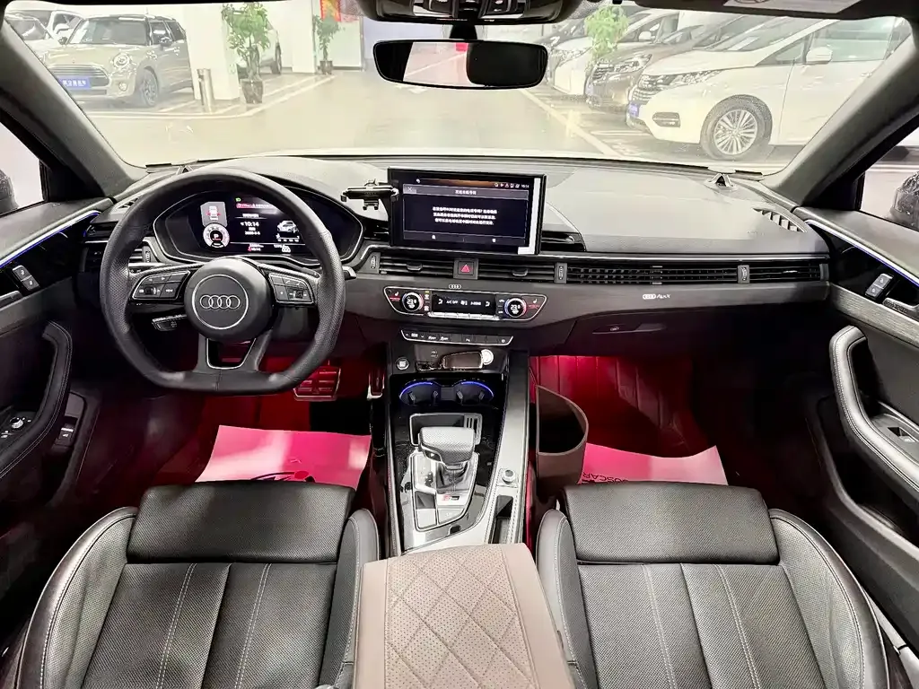 Audi A4L 2024 из CN, фото 10