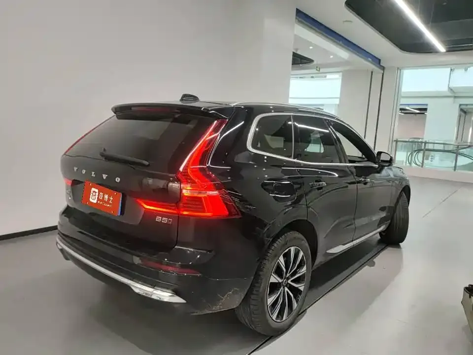 Volvo XC60 2024 из CN, фото 3