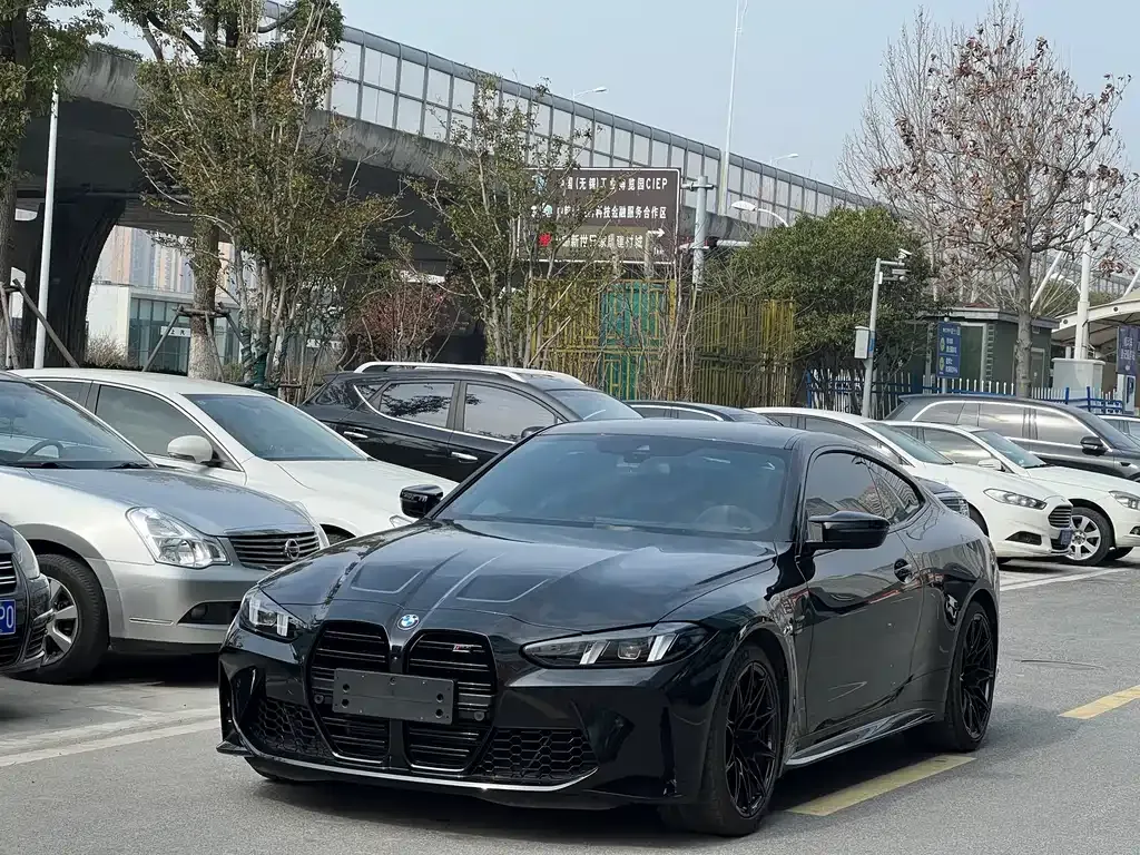 BMW M4 2025 из CN, фото 1