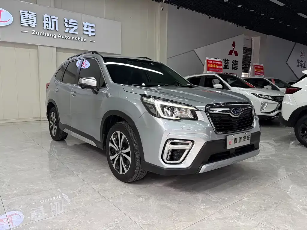 Subaru Forester 2021 из CN, фото 2