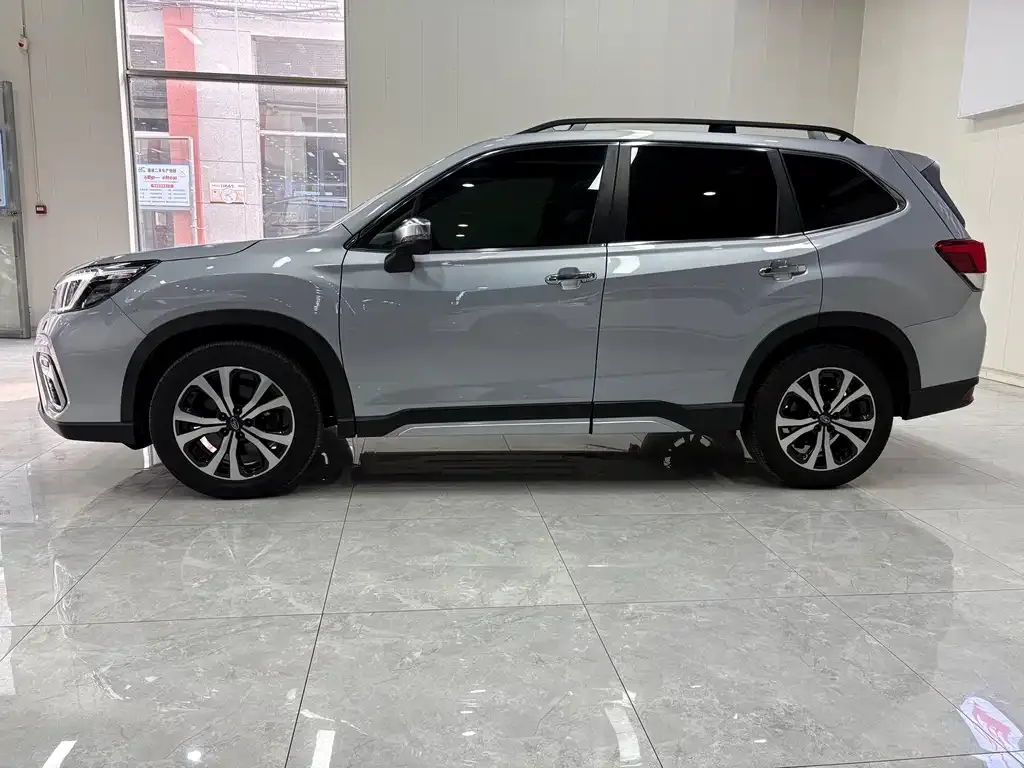 Subaru Forester 2021 из CN, фото 5