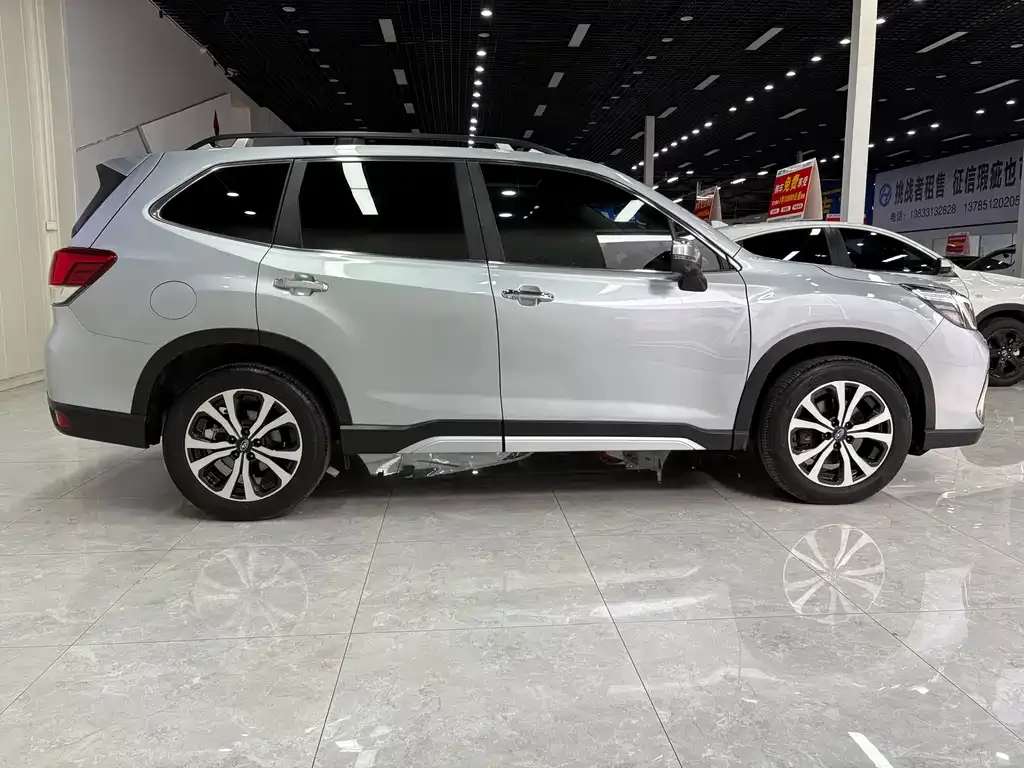 Subaru Forester 2021 из CN, фото 3