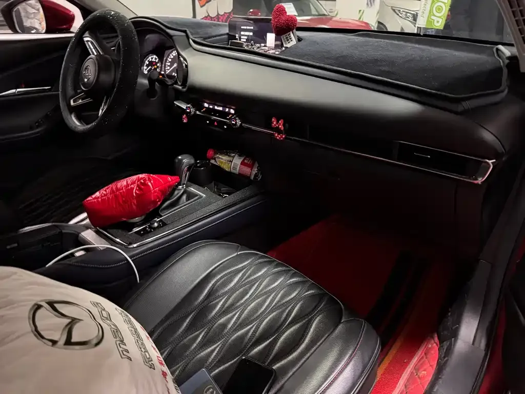 Mazda CX-30 2021 из CN, фото 5