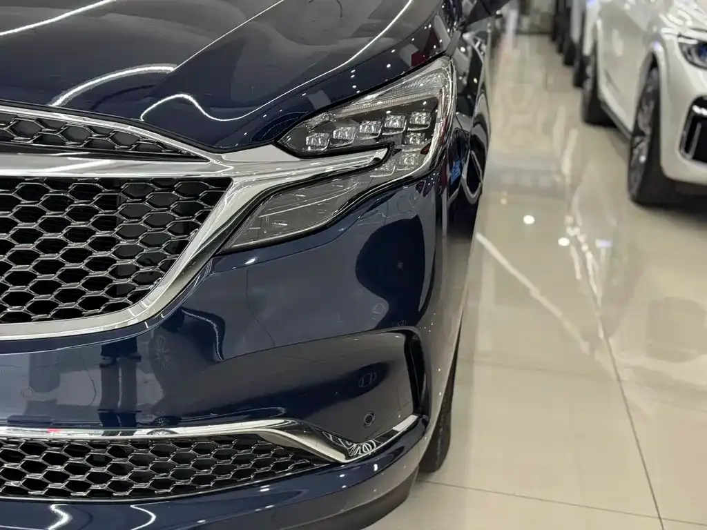 Buick GL8 2022 из CN, фото 6