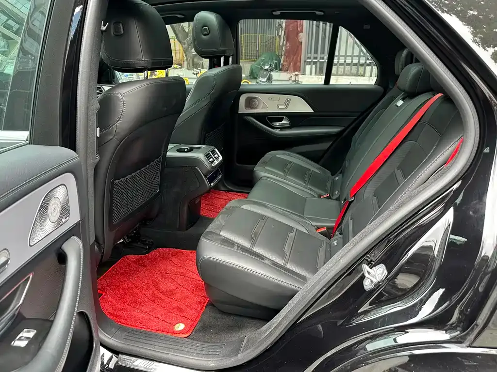 Mercedes-Benz GLE AMG — фото 9