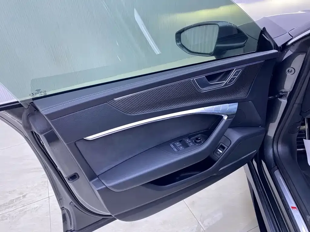 Audi A7 — фото 9
