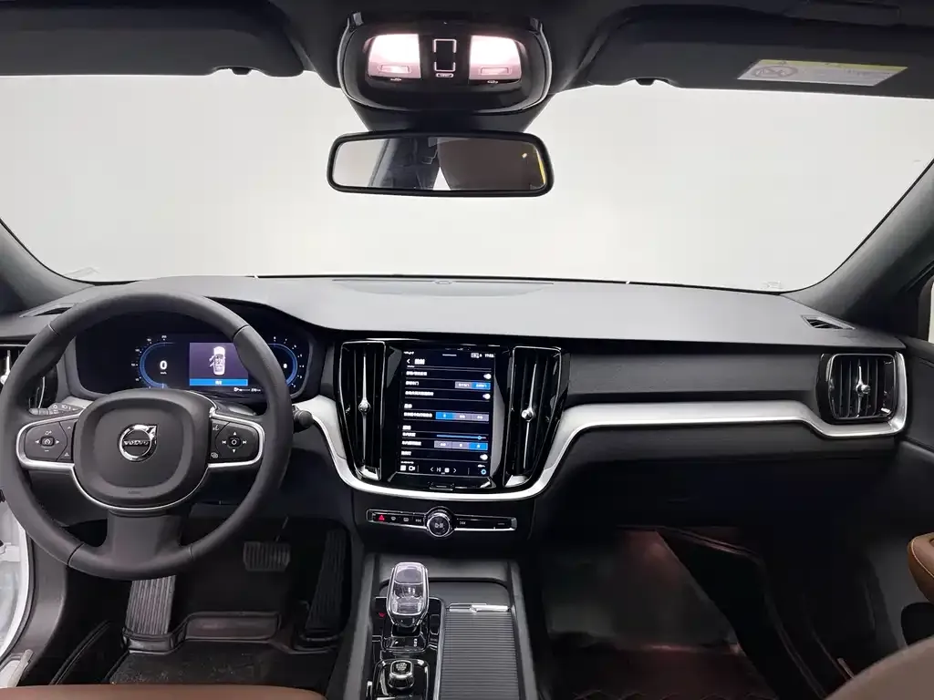 Volvo S60 — фото 10