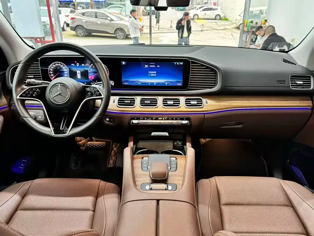 Mercedes-Benz GLE — фото 10