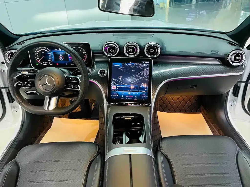 Mercedes-Benz C-Class — фото 10