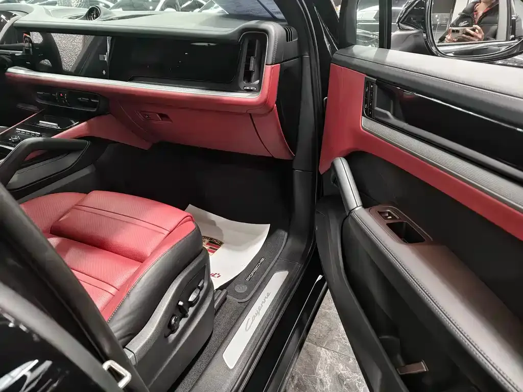 Porsche Cayenne 2025 из CN, фото 8