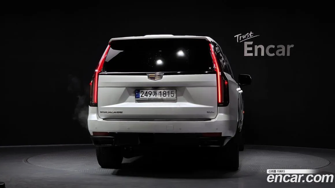 Cadillac Escalade 2023 из KR, фото 2