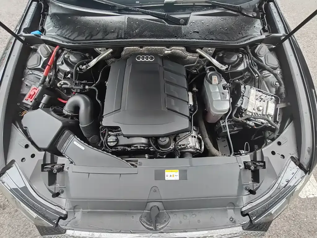 Audi A6L 2021 из CN, фото 5
