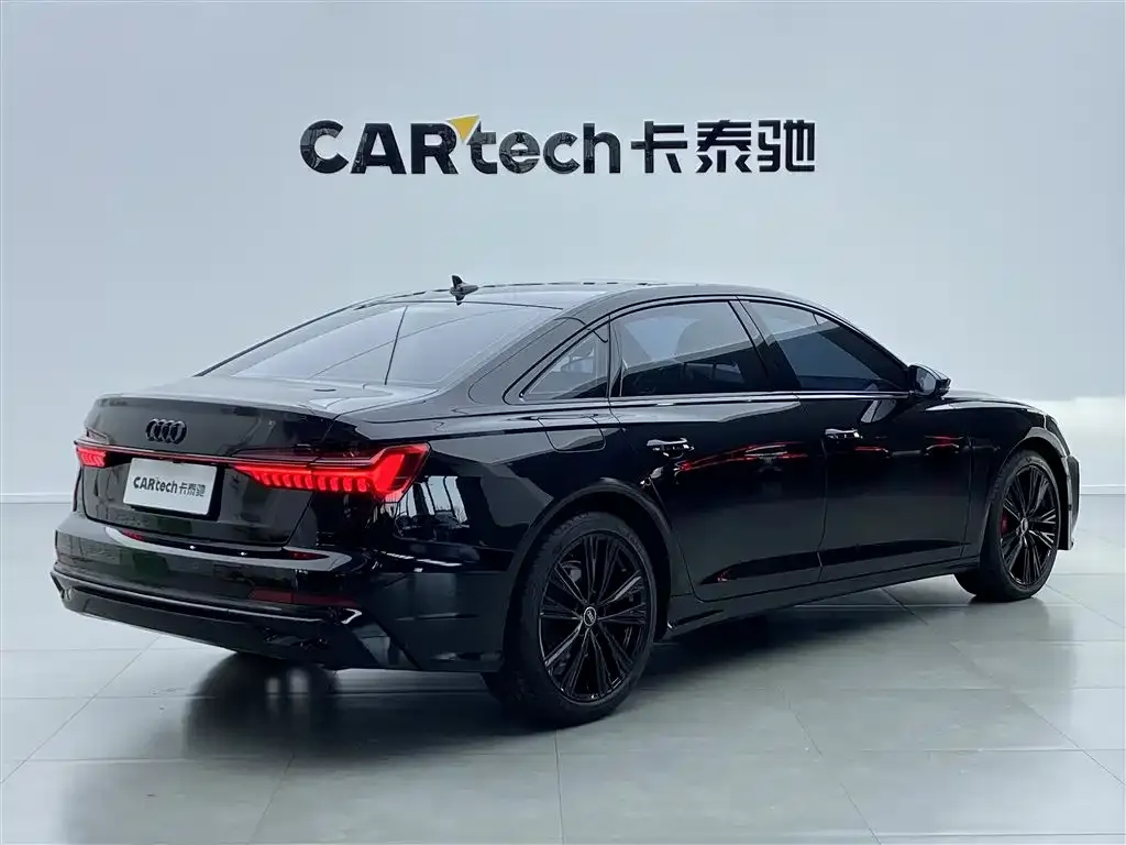 Audi A6L 2023 из CN, фото 2