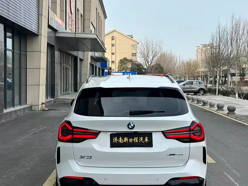 BMW X3 2022 из CN, фото 2