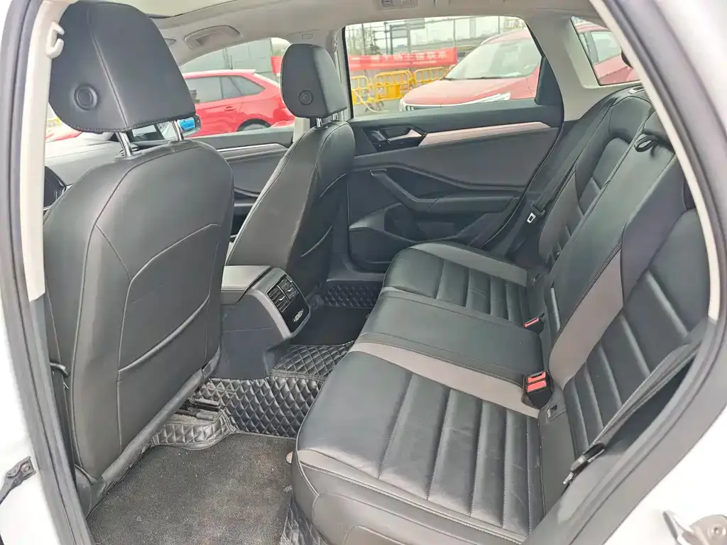 Volkswagen Sagitar 2022 из CN, фото 2