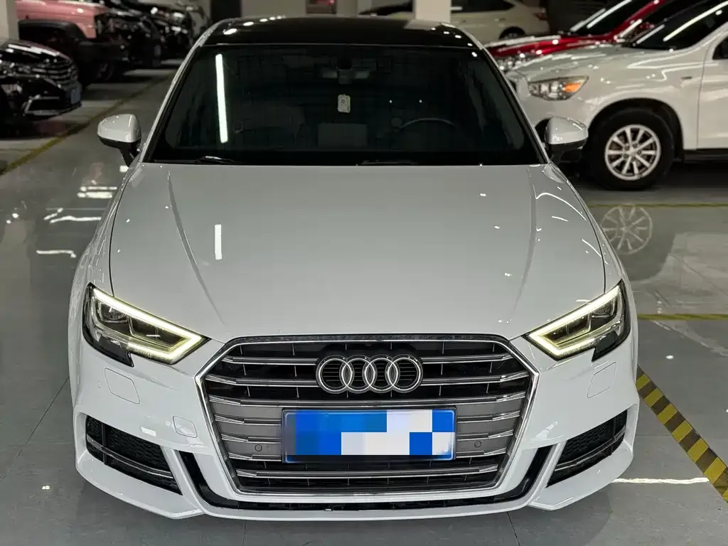 Audi A3 2021 из CN, фото 4