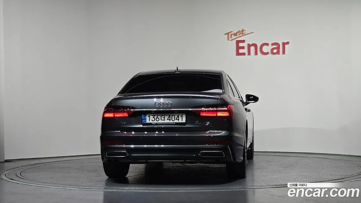 Audi A6 — фото 9