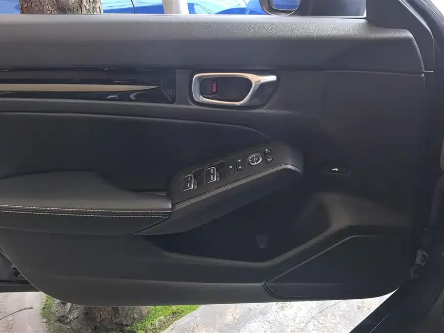 Honda Civic 2023 из CN, фото 8