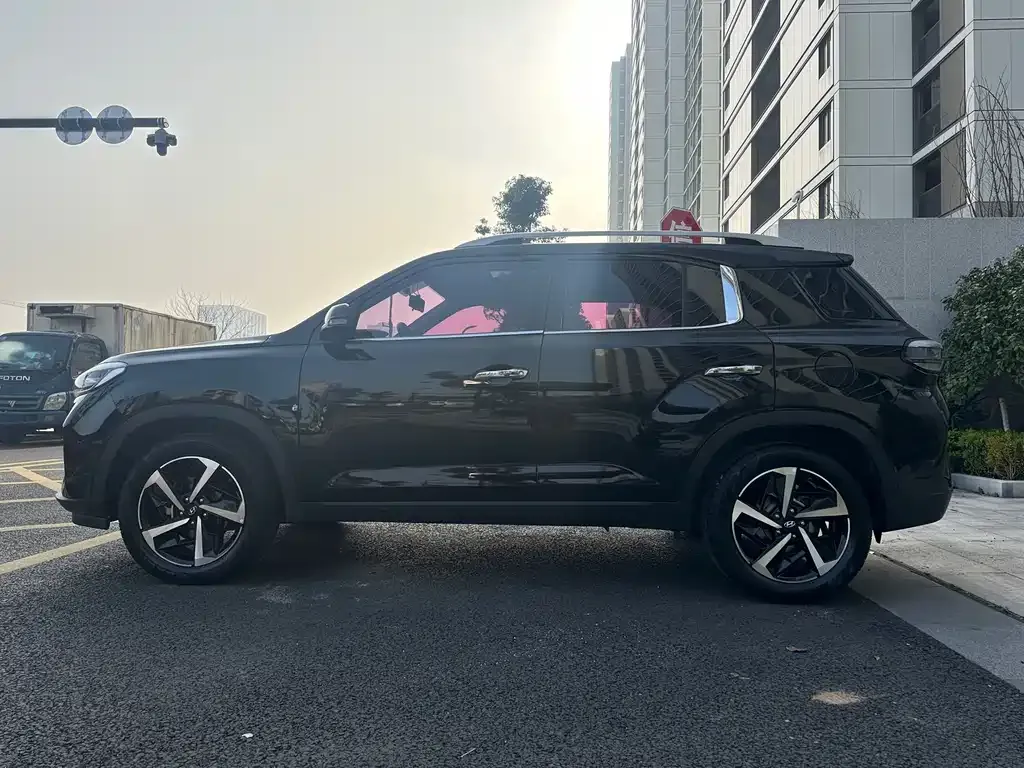 Hyundai ix35 2023 из CN, фото 3