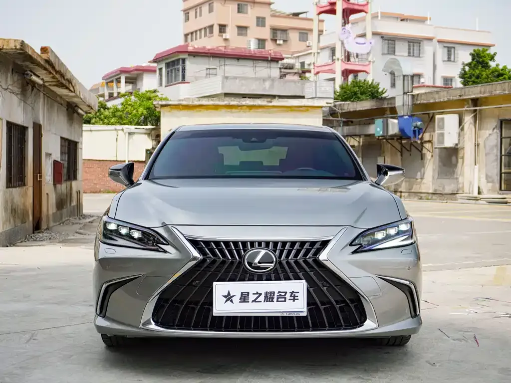 Lexus ES 2023 из CN, фото 6