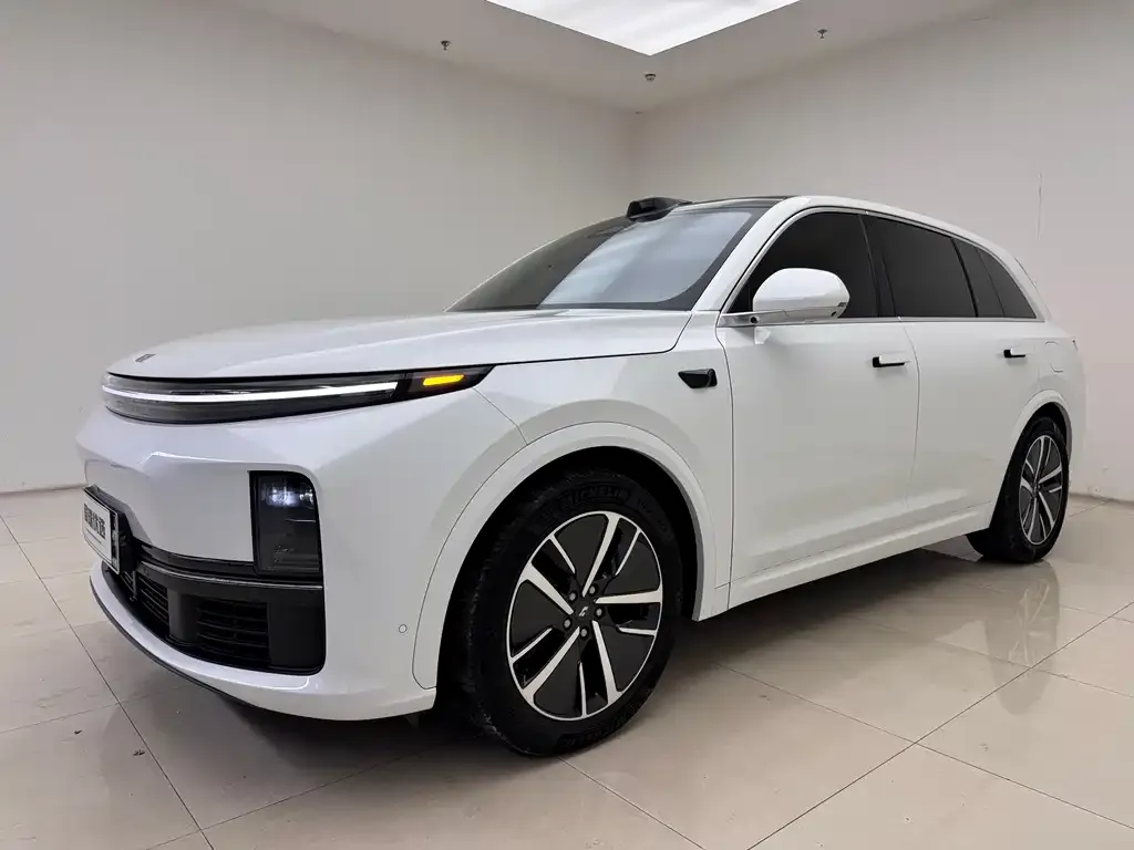 Li Auto L7
