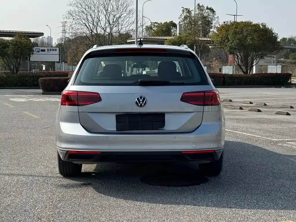 Volkswagen Viloran 2023 из CN, фото 7