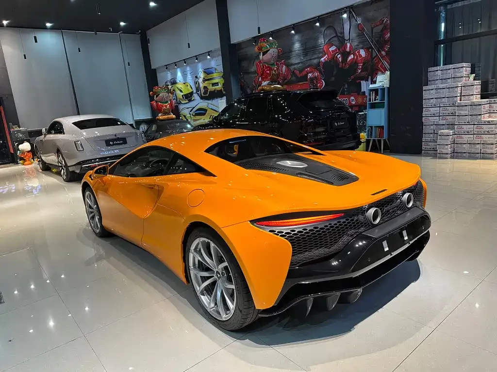 McLaren Artura 2025 из CN, фото 6