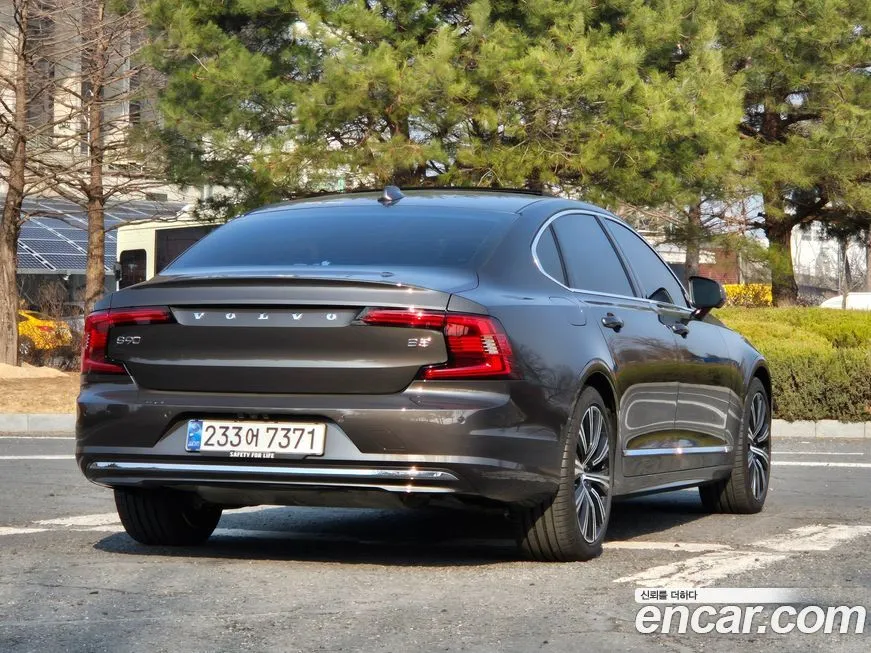 Volvo S90 — фото 6