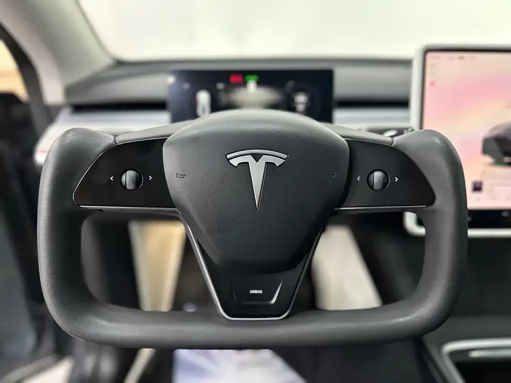 Tesla Model Y 2024 из CN, фото 7