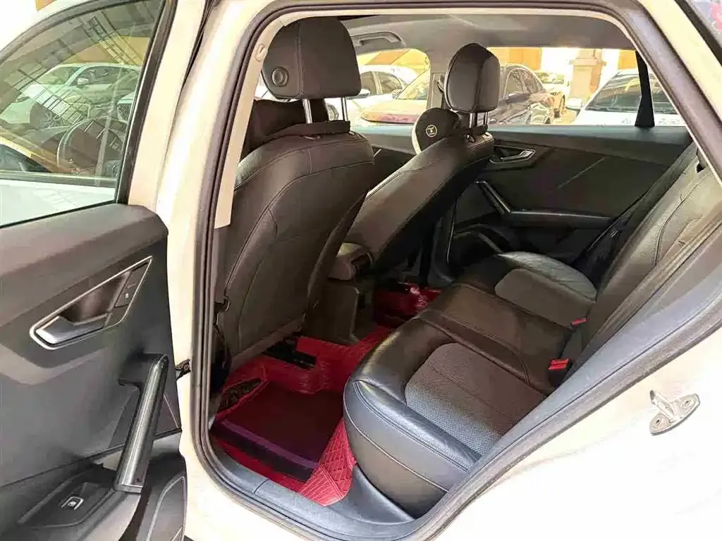 Audi Q2L 2021 из CN, фото 7