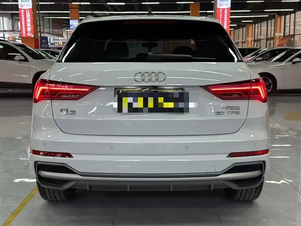 Audi Q3 — фото 3