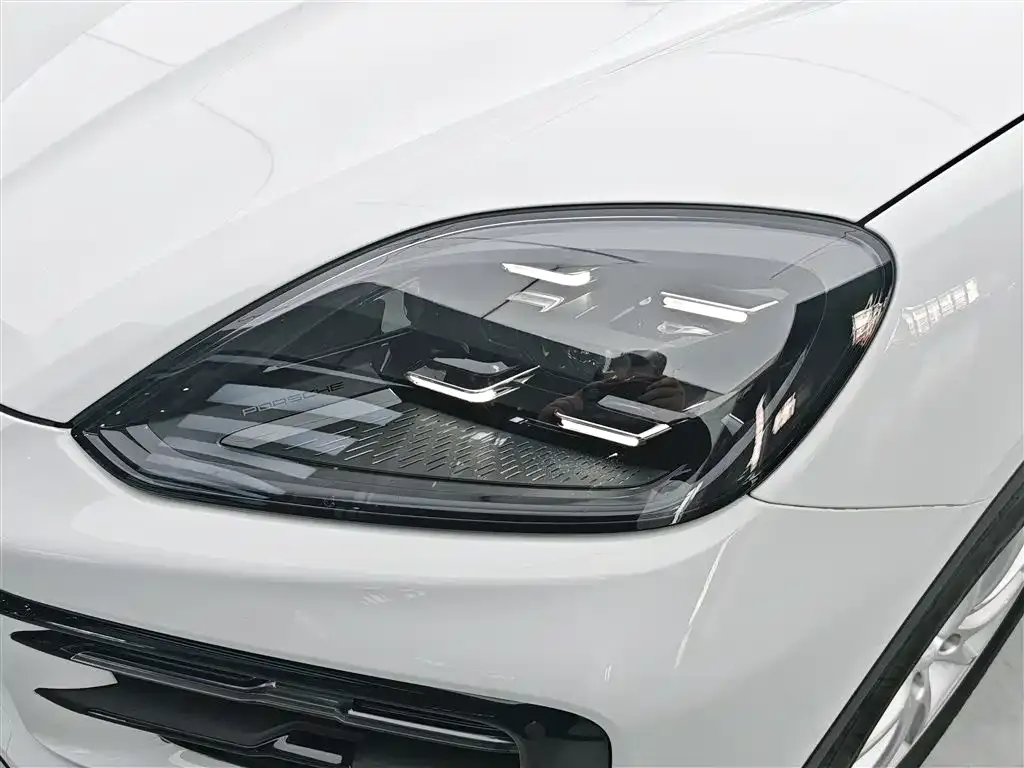 Porsche Cayenne 2024 из CN, фото 8