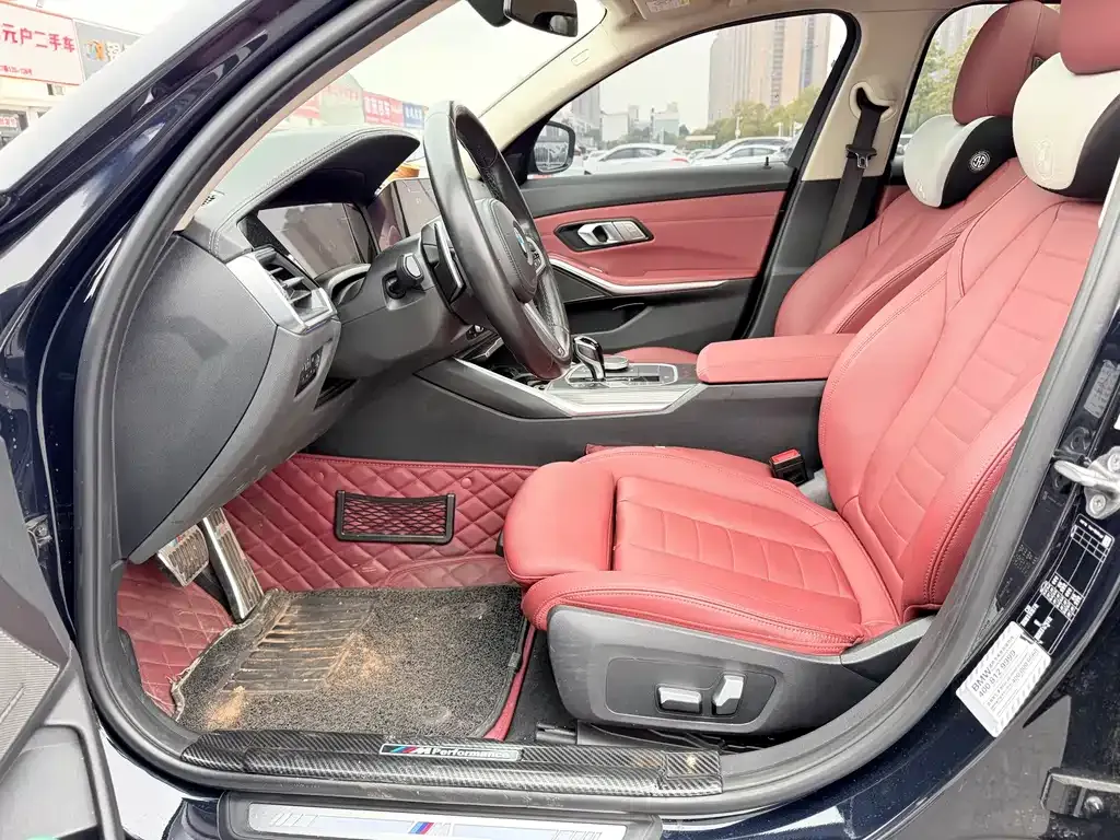 BMW 3 Series 2021 из CN, фото 5
