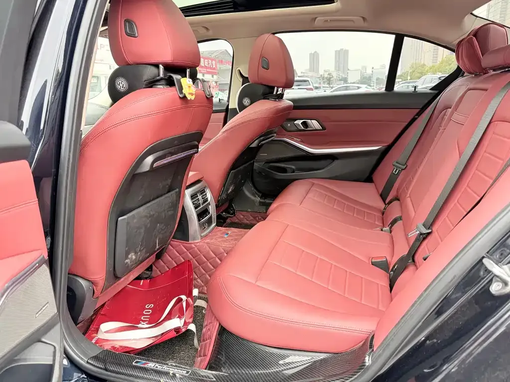 BMW 3 Series 2021 из CN, фото 4