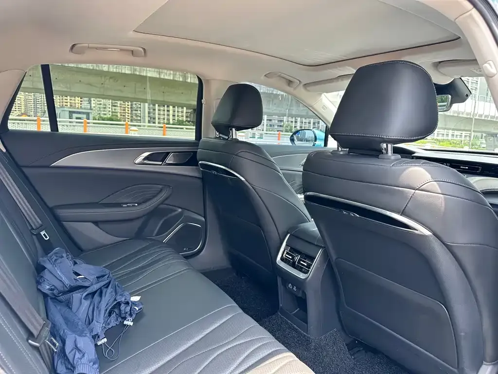 Hongqi H5 2022 из CN, фото 8