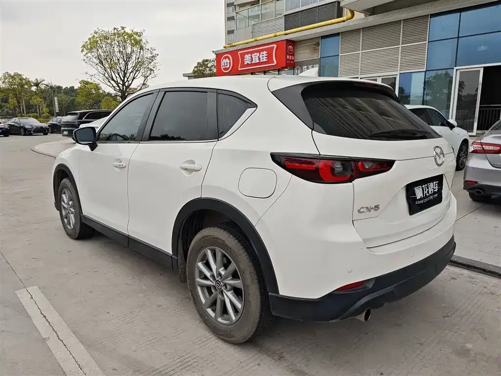 Mazda CX-5 2023 из CN, фото 2