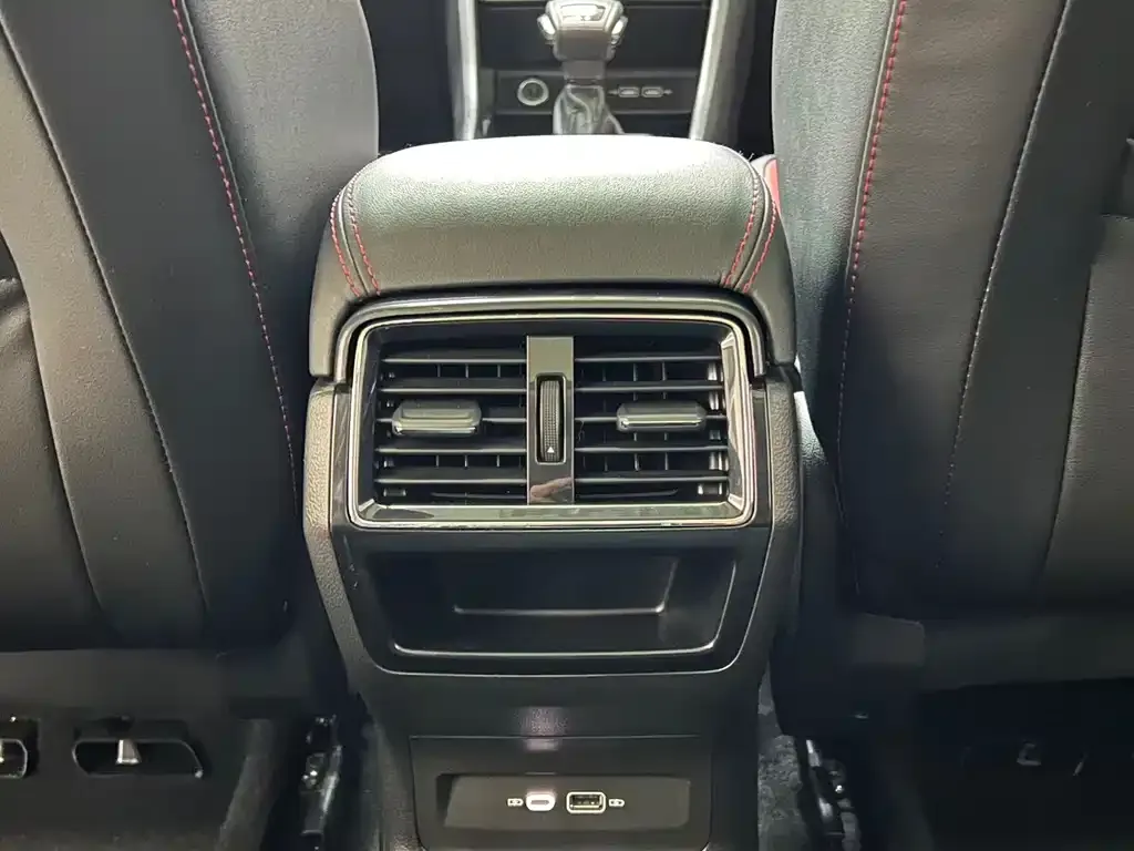 Skoda Karoq — фото 3